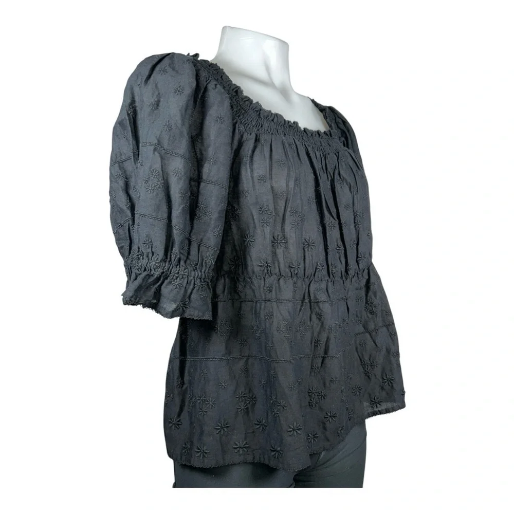 OLD NAVY Puff-Sleeve Smocked Embroidered Babydoll Blouse Elegant Women's SZ M